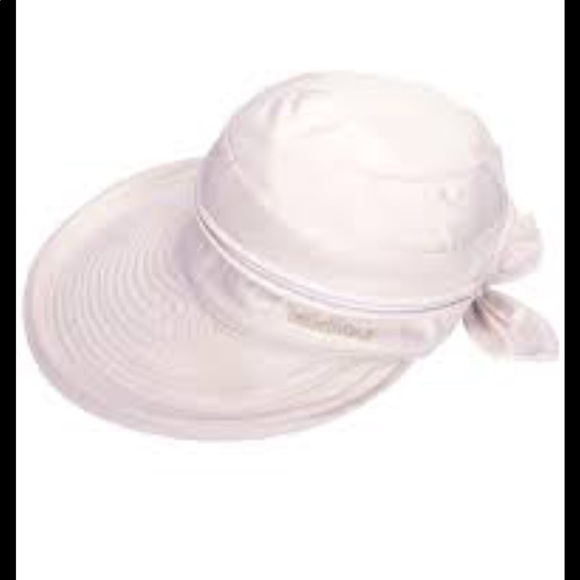 Leidiou hat Clearance